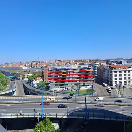 Modern Flat With Rooftop Terrace Apartman *